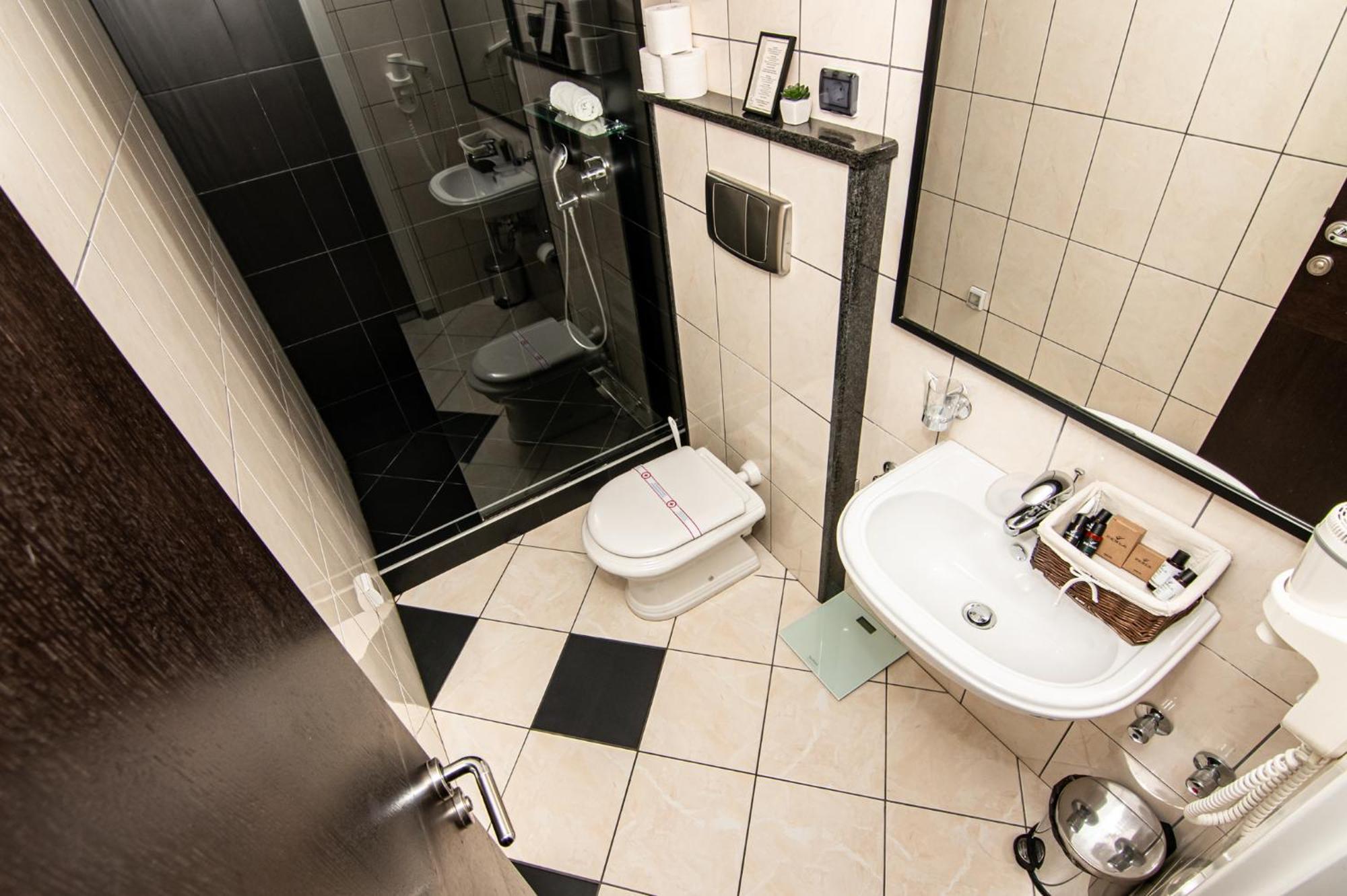 Boutique Hotel Kredo Herceg Novi Quarto foto